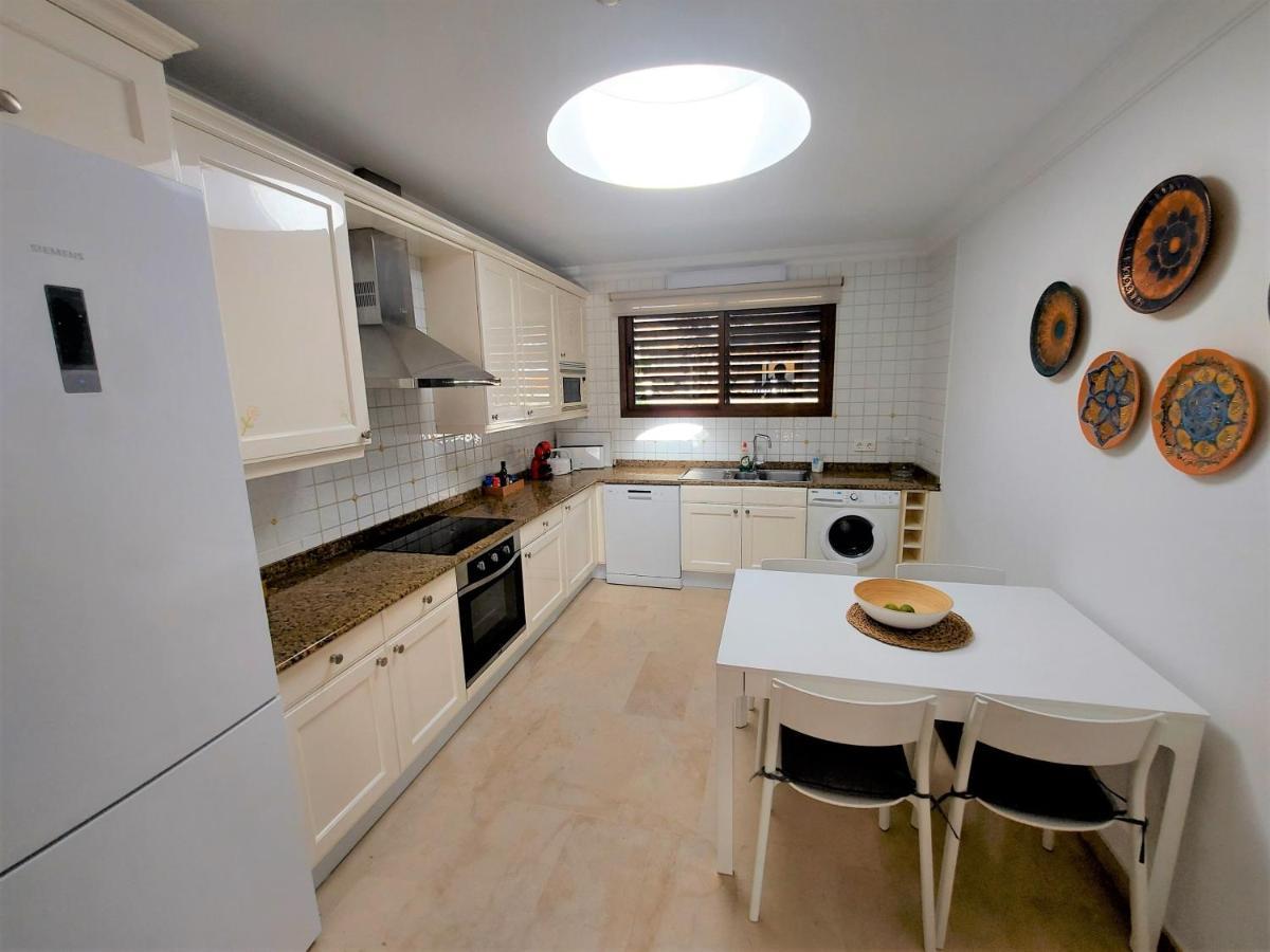 Happiness - Luxury With Sea View Ferienhaus *
